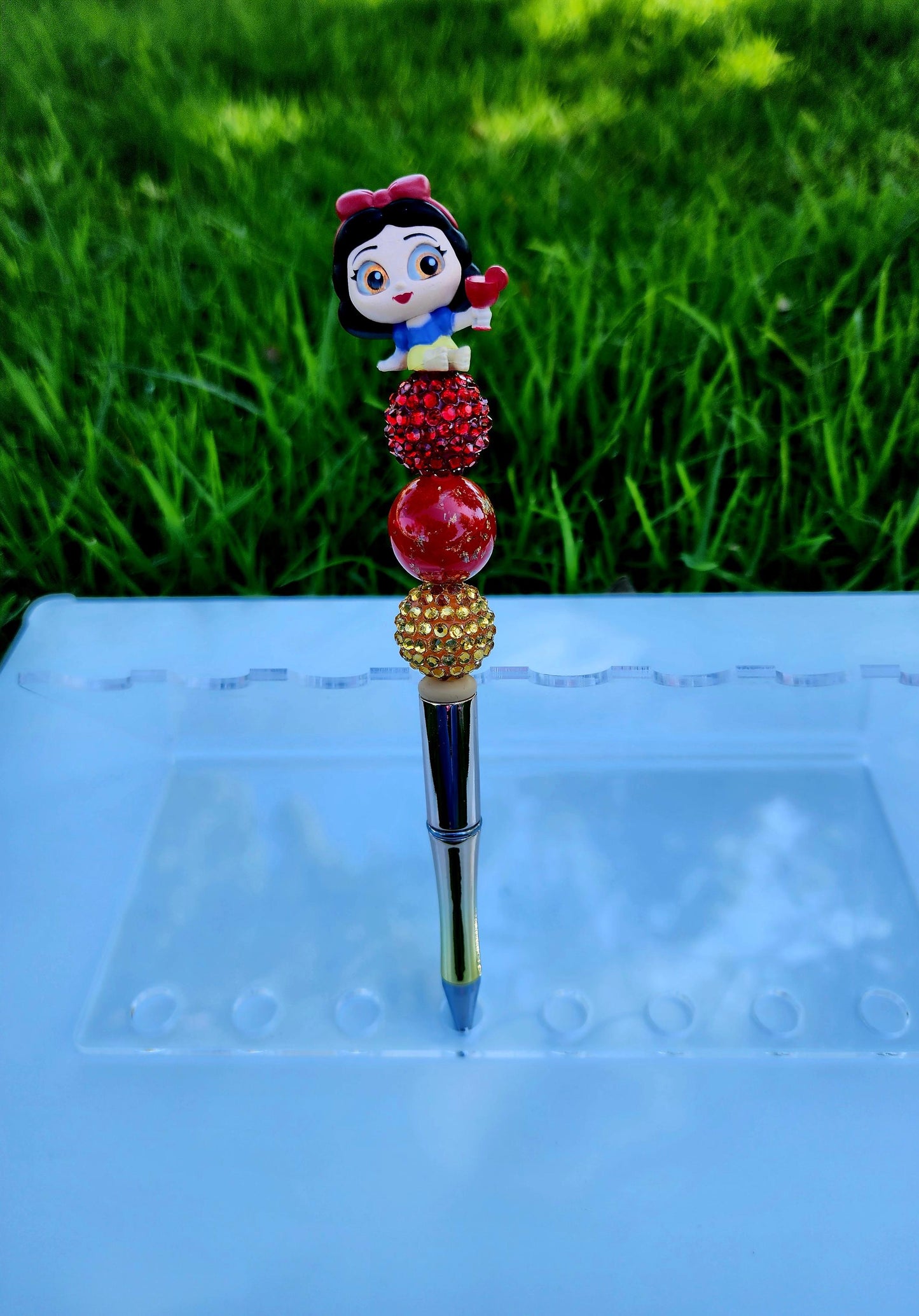 Doorable Pens, Character Pens, Beaded Pens, Gifts, Princess, Snow White