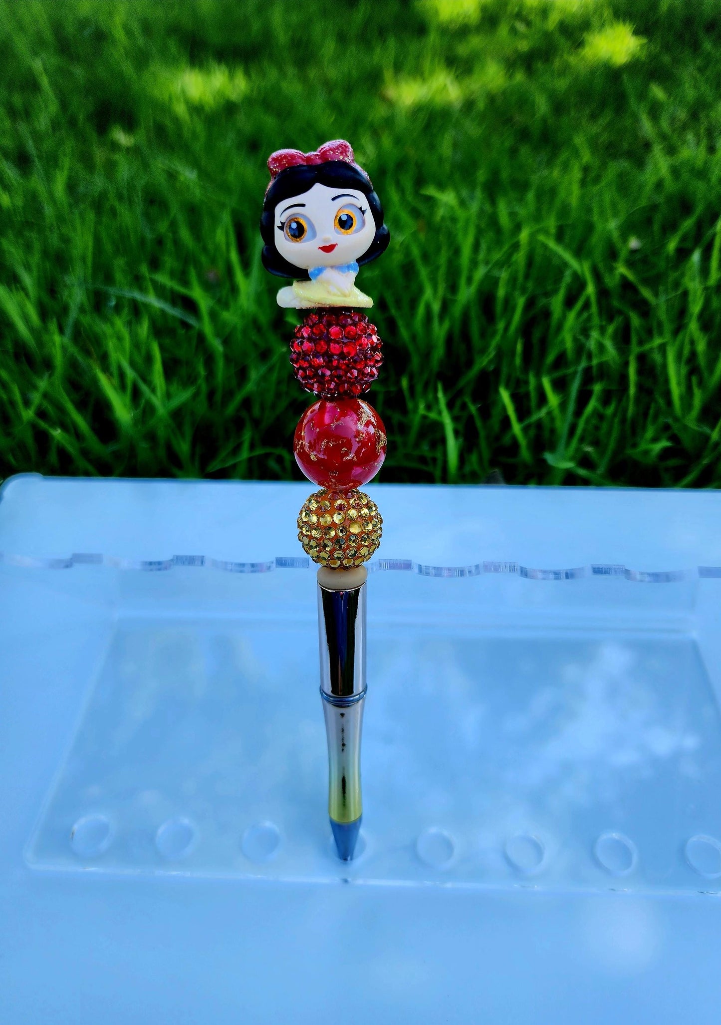 Doorable Pens, Character Pens, Beaded Pens, Gifts, Princess, Snow White
